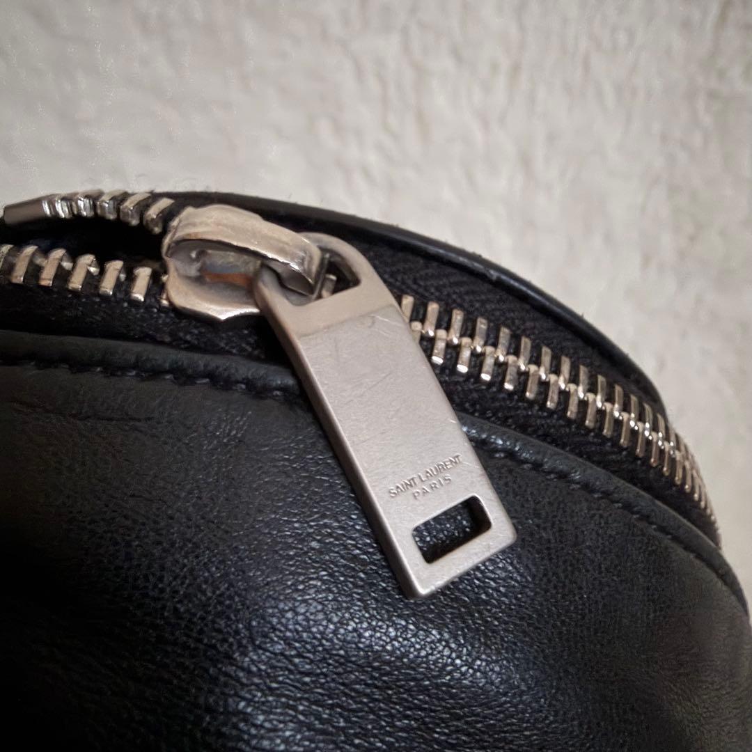 サンローラン　ボディバッグ　ウエストポーチ　レザー　黒