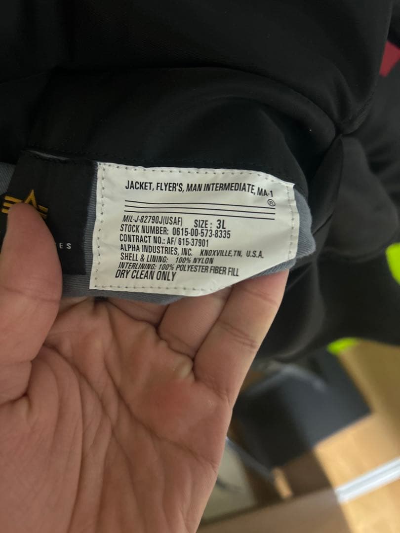 ALPHA INDUSTRIES MA-1 フライトジャケット ブラック