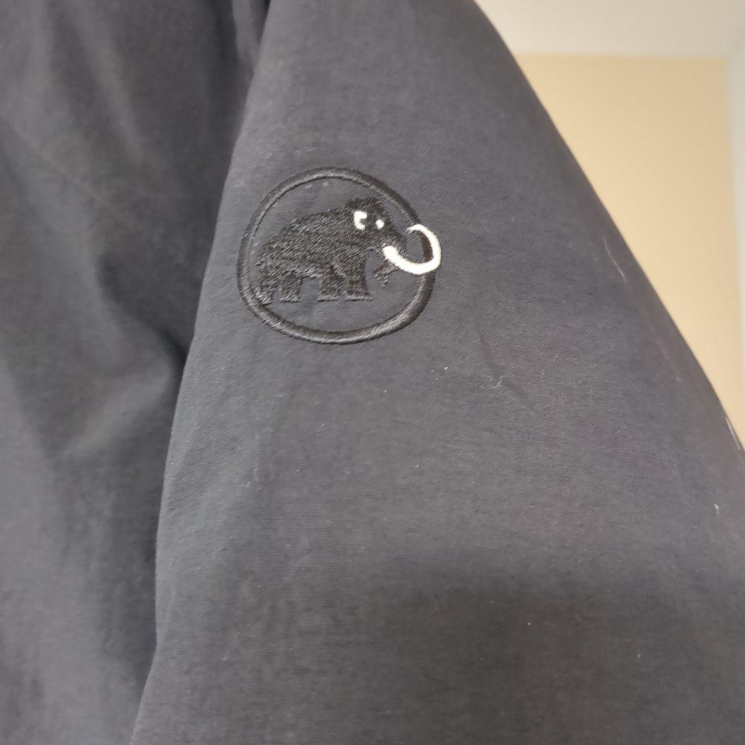 MAMUTフード付きダウンジャケット