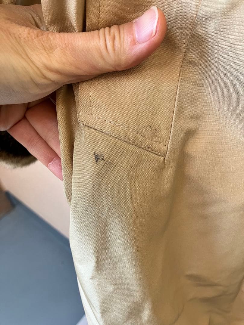 【アクアスキュータム】トレンチコート　オセロット柄FUR 毛皮付き　ヒョウ柄毛皮