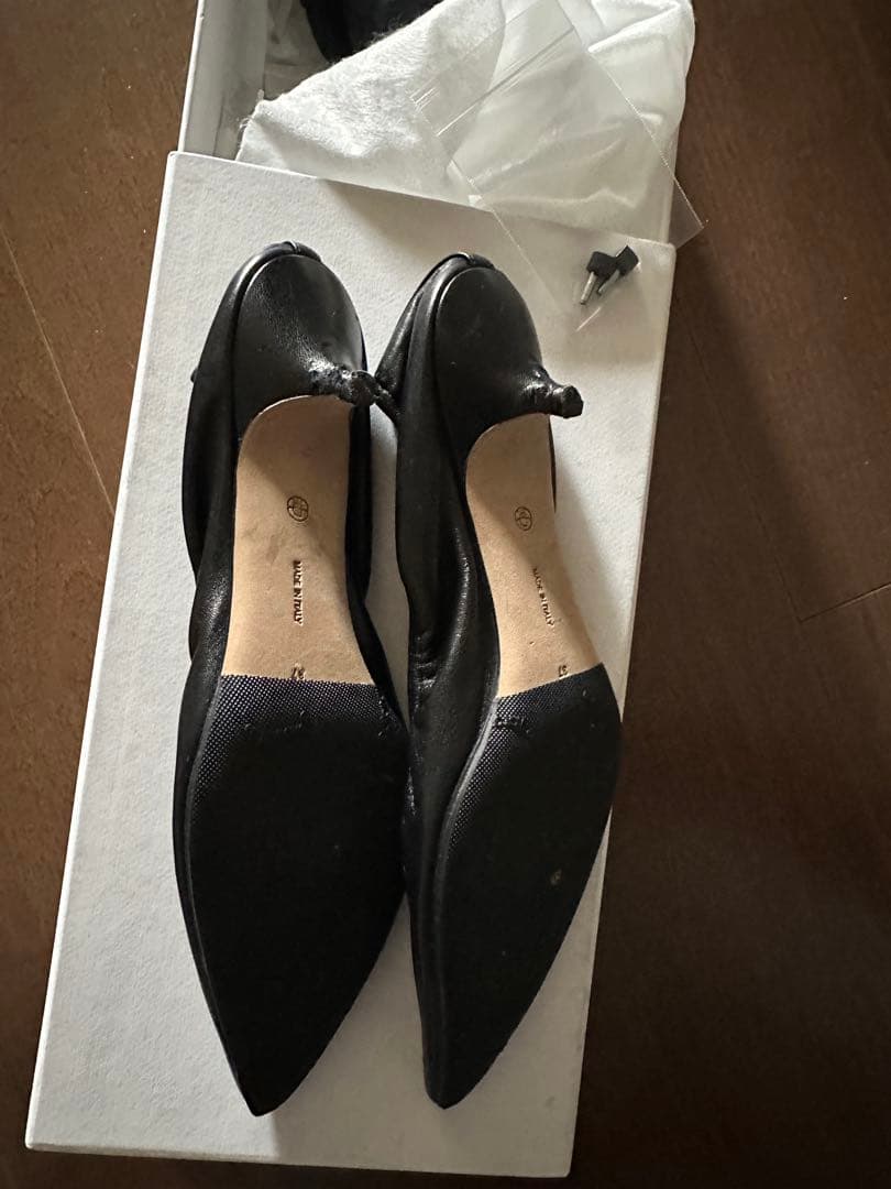 THEROW ザロウ ポインテッドトゥパンプス 37