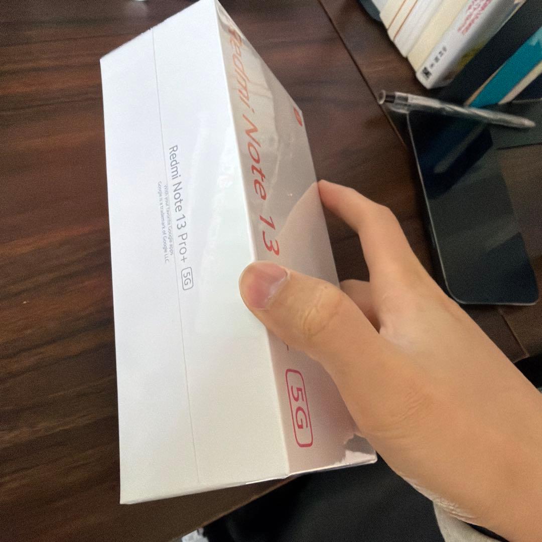 Redmi Note 13 Pro+ 5G 本体