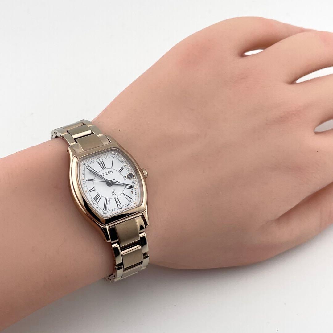 【稼働/付属品付き】シチズン　XC クロスシー　電波ソーラー　スクエア　腕時計