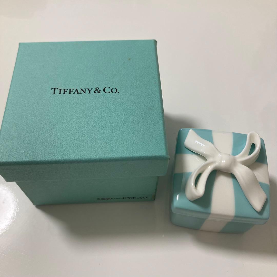 Tiffany & Co. ミニブルーボウボックス