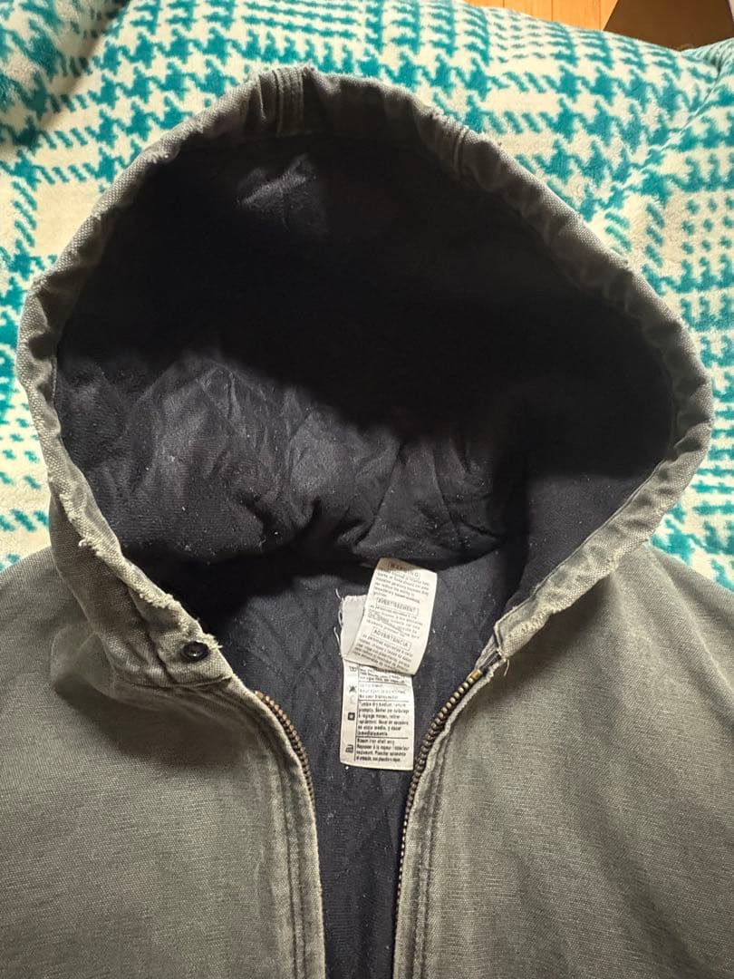 Carhartt アクティブジャケット　オリーブ色　カーハート
