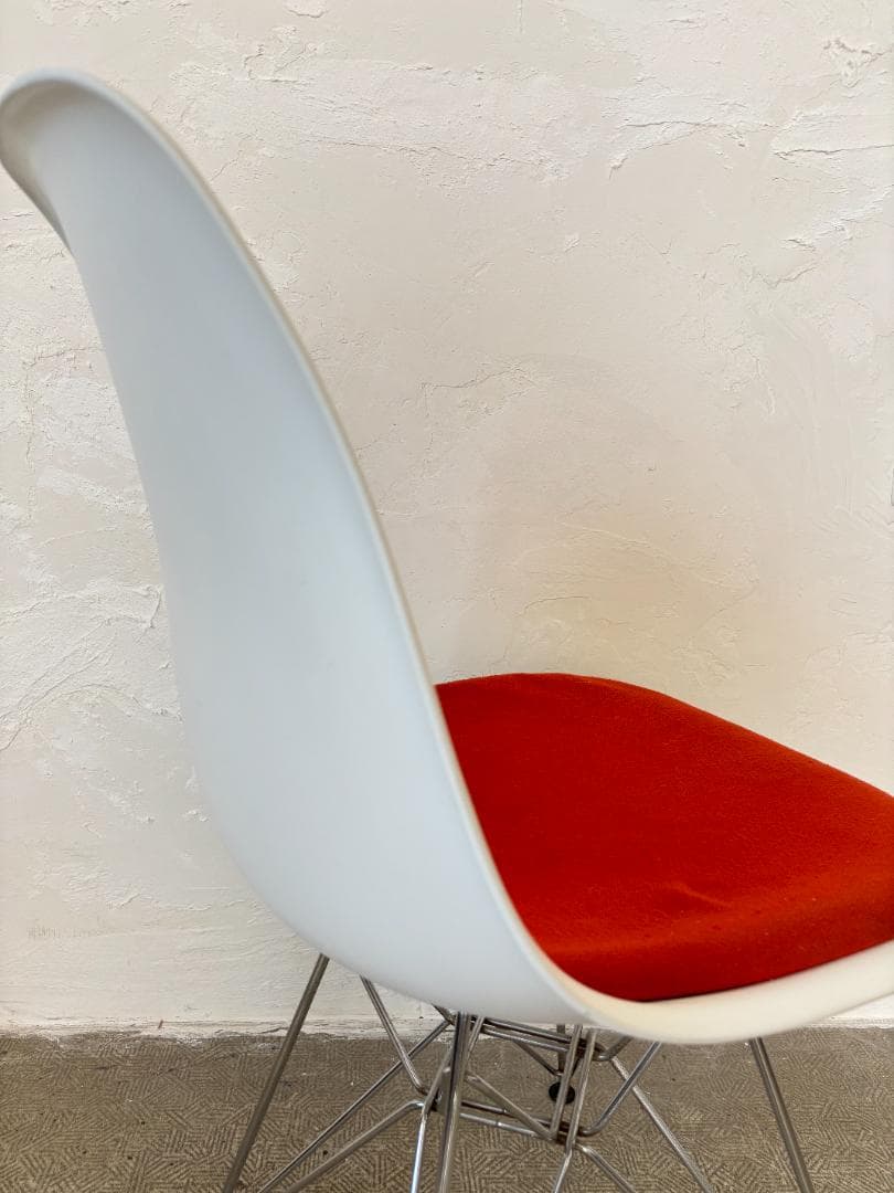 イームズ/Eamesシェルチェア ホワイト×オレンジ B