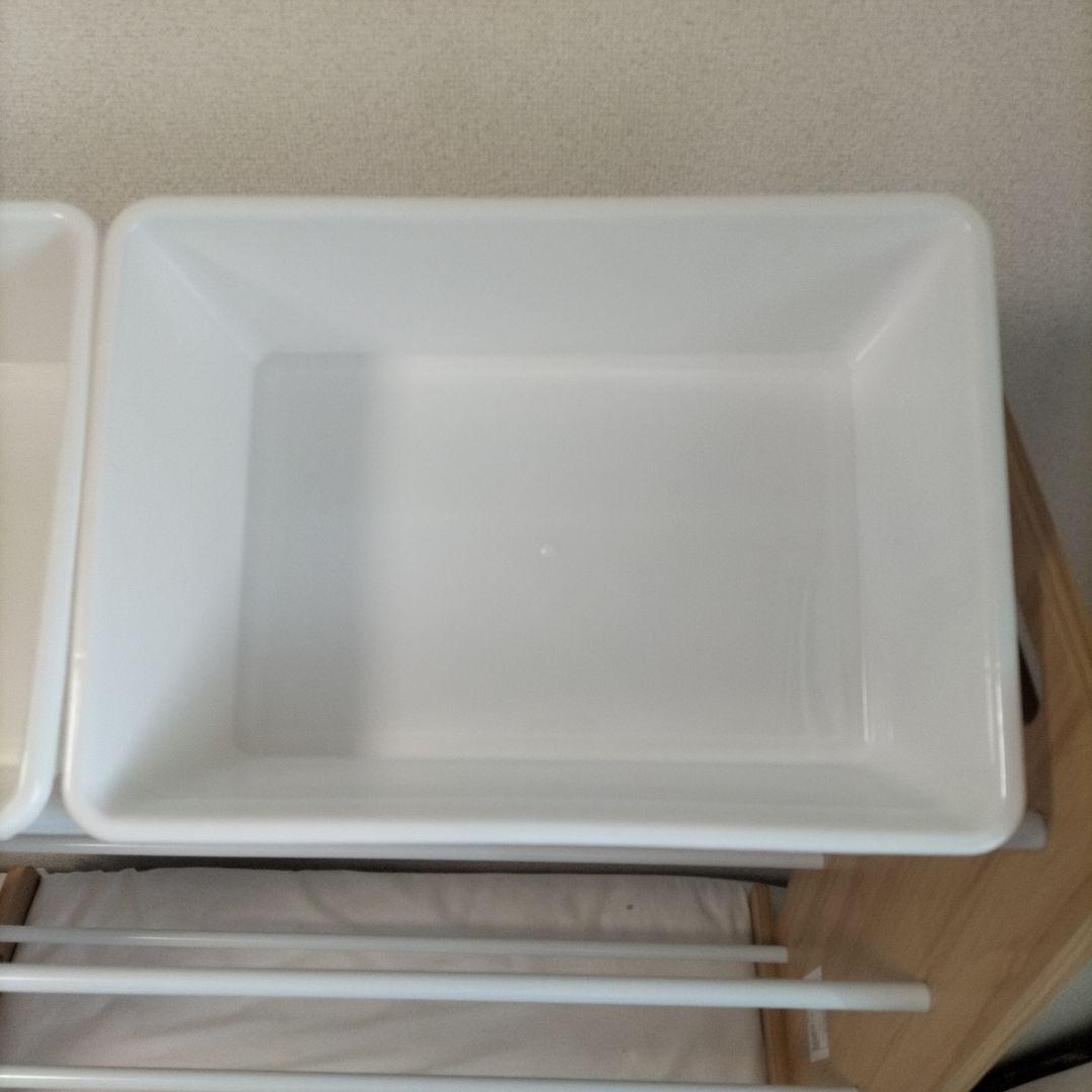 箱入れ替え可能　収納棚　12ケースタイプ　木目調