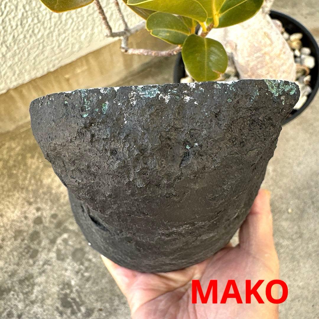 M1886☆アメジストドーム1.9Kg☆ウルグアイ産☆天然石☆N60104-A