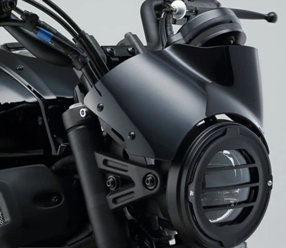 ヤマハ YAMAHA XSR700 メーカー純正メーターバイザ　スクリーン