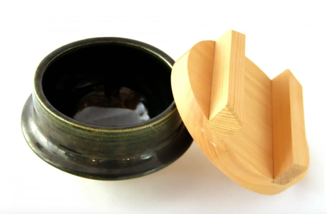 再値下げ　新品　土鍋　圡楽窯　織部 木蓋付　８寸　５合～７合炊き　伊賀焼　土楽