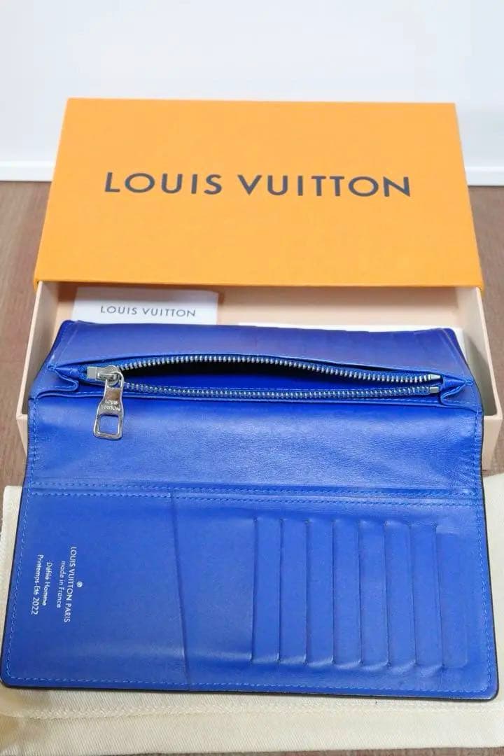 とうにゅうくんルイヴィトンLV 財布　ブラザ　モノグラム　ブルーヴェール