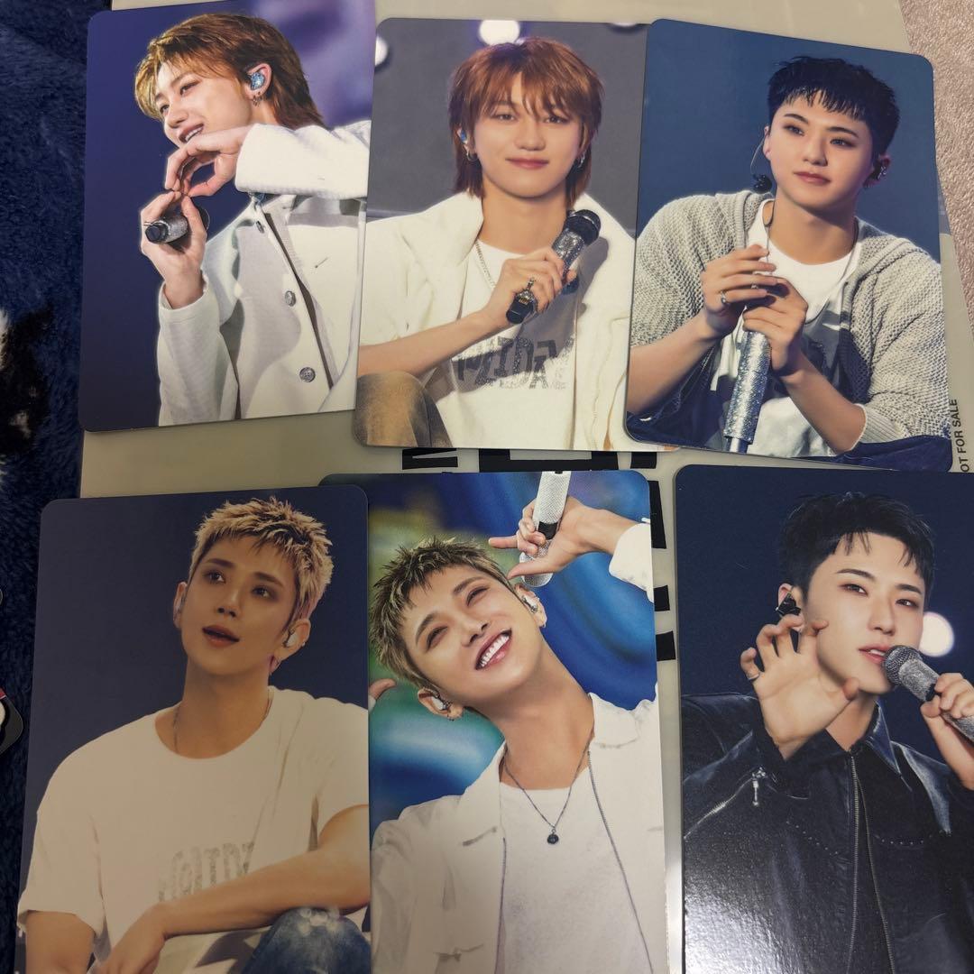 SEVENTEEN HOLIDAY デジタルコードカード