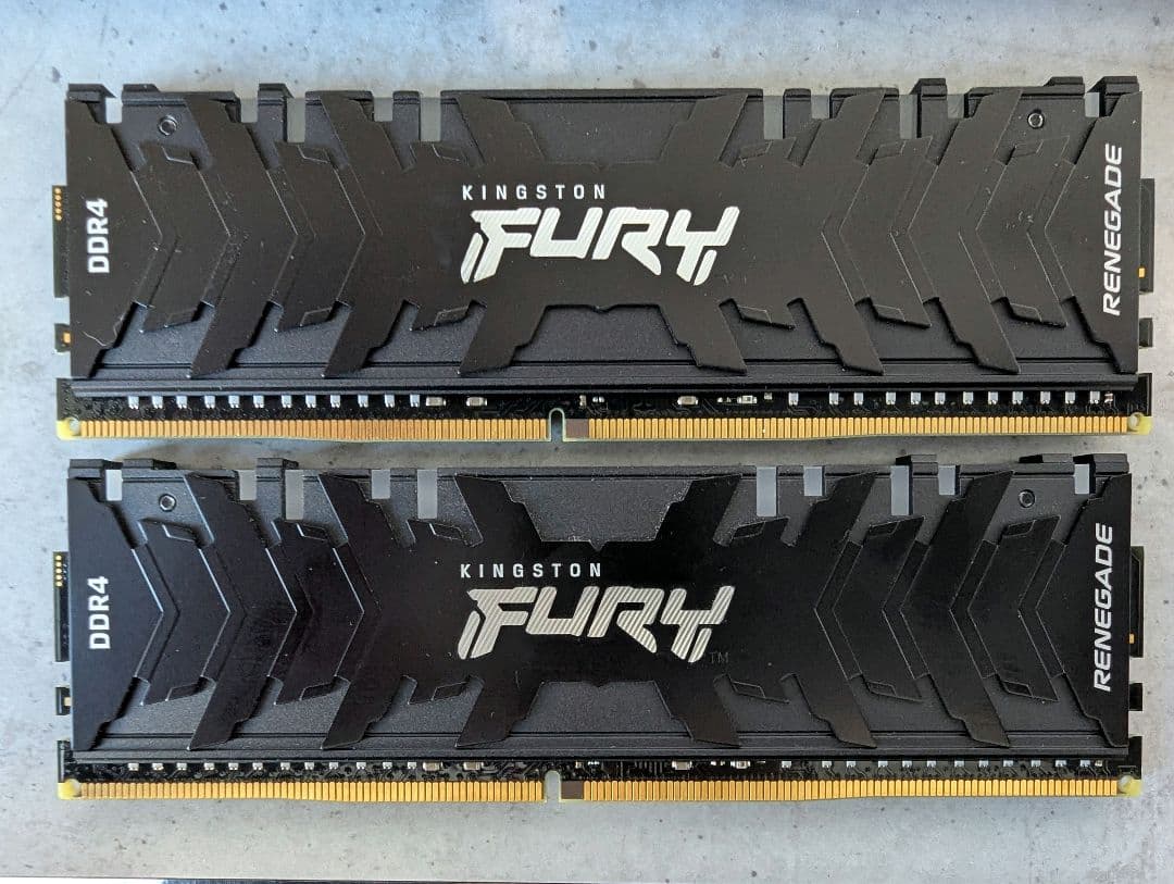 メモリー Kingston FURY DDR4 32GB (2x16GB) 3200MHz