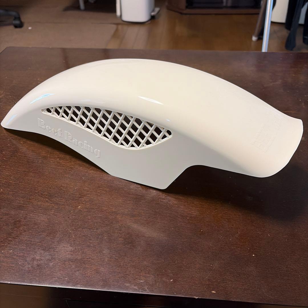 Beet Racing カウル ホワイト