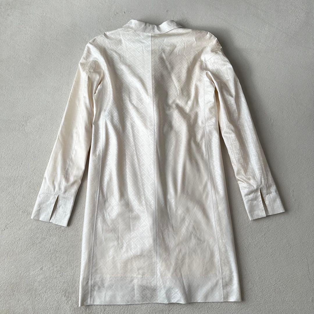 希少カラー FENDI フェンディ ズッカ柄 ステンカラー コート ホワイト L