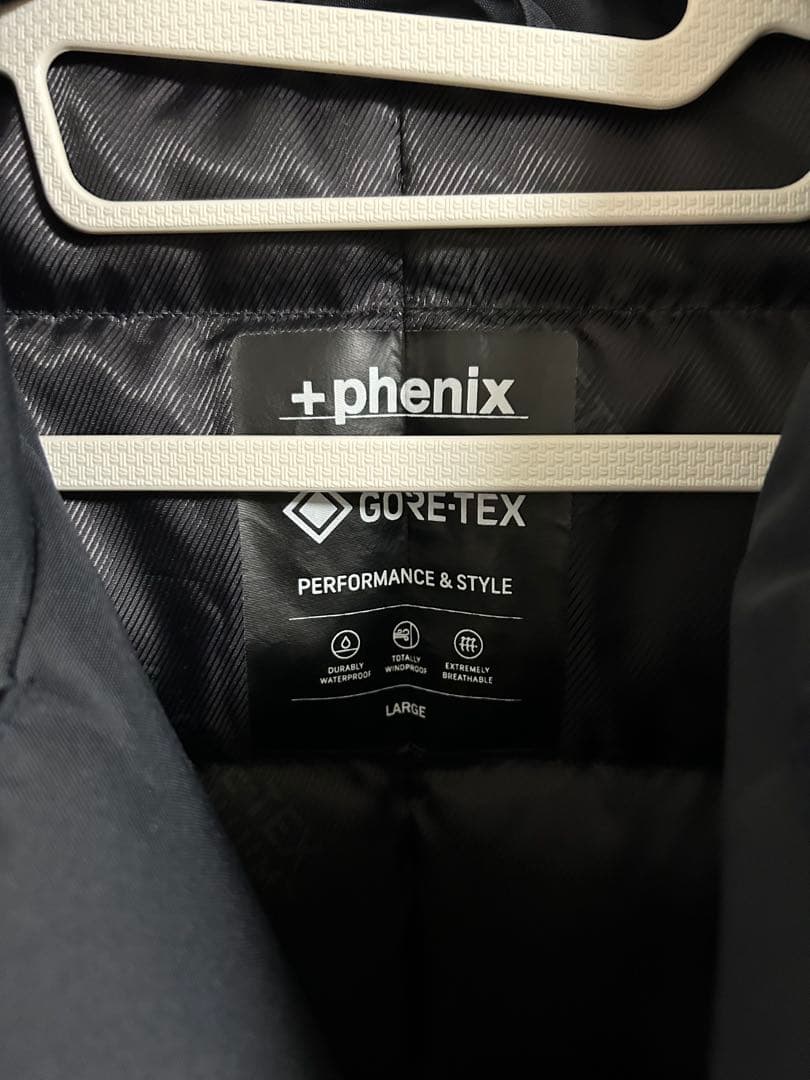 SHIPS別注　+phenix: GORE-TEX ダウンコート