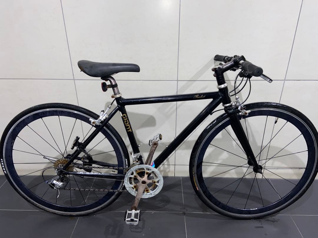giant tradist ジャイアント　トラディスト　フラットバーロードバイク