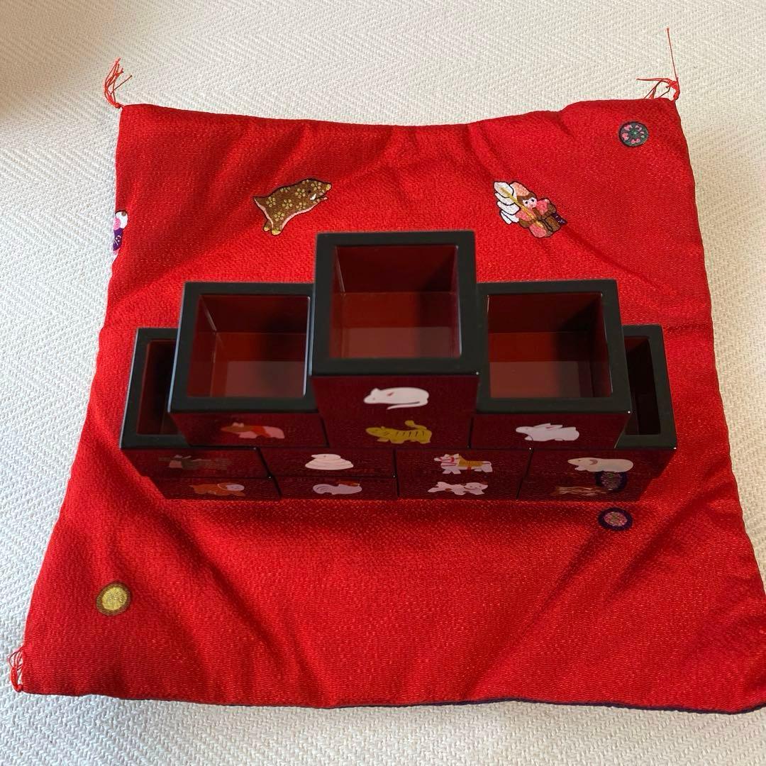 十二支升飾り 縮緬座布団 正月セット 祝い席 祝杯 酒杯 盃分 漆調 千福万来