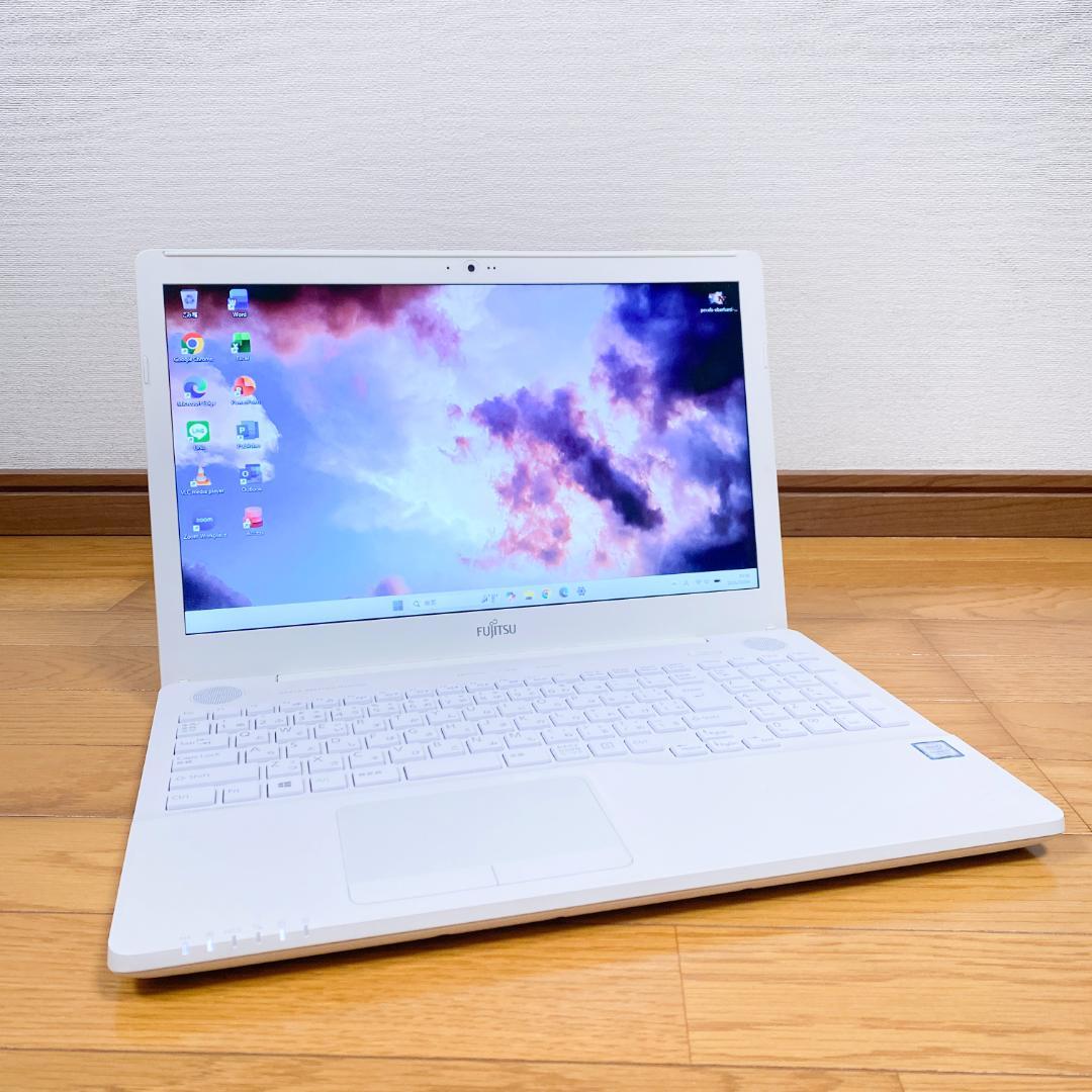 ソルティー✨美品✨オフィス2021 高性能i7 SSD512メモリ16