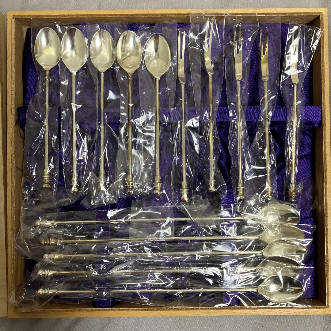 テーブルウェアーセット