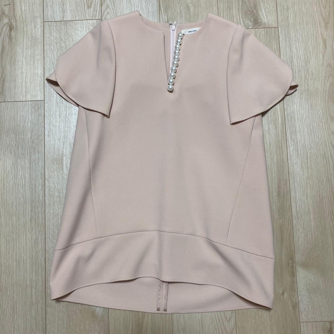 YOKOCHAN パールフリルトップス