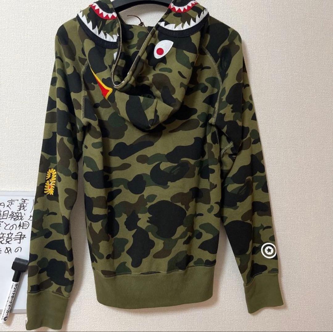 トップス A BATHING APE shark hoodie