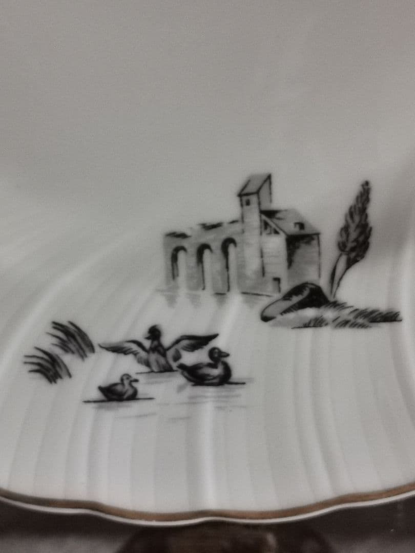 最終1枚☘ヴィンテージ リモージュ ベルナルド トワルドジュイ柄ウェーブφ25㎝