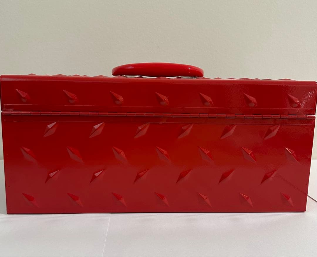 Supreme Diamond Plate Tool Box 工具箱