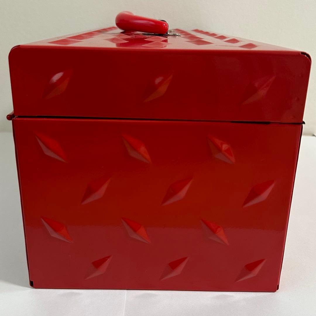 Supreme Diamond Plate Tool Box 工具箱