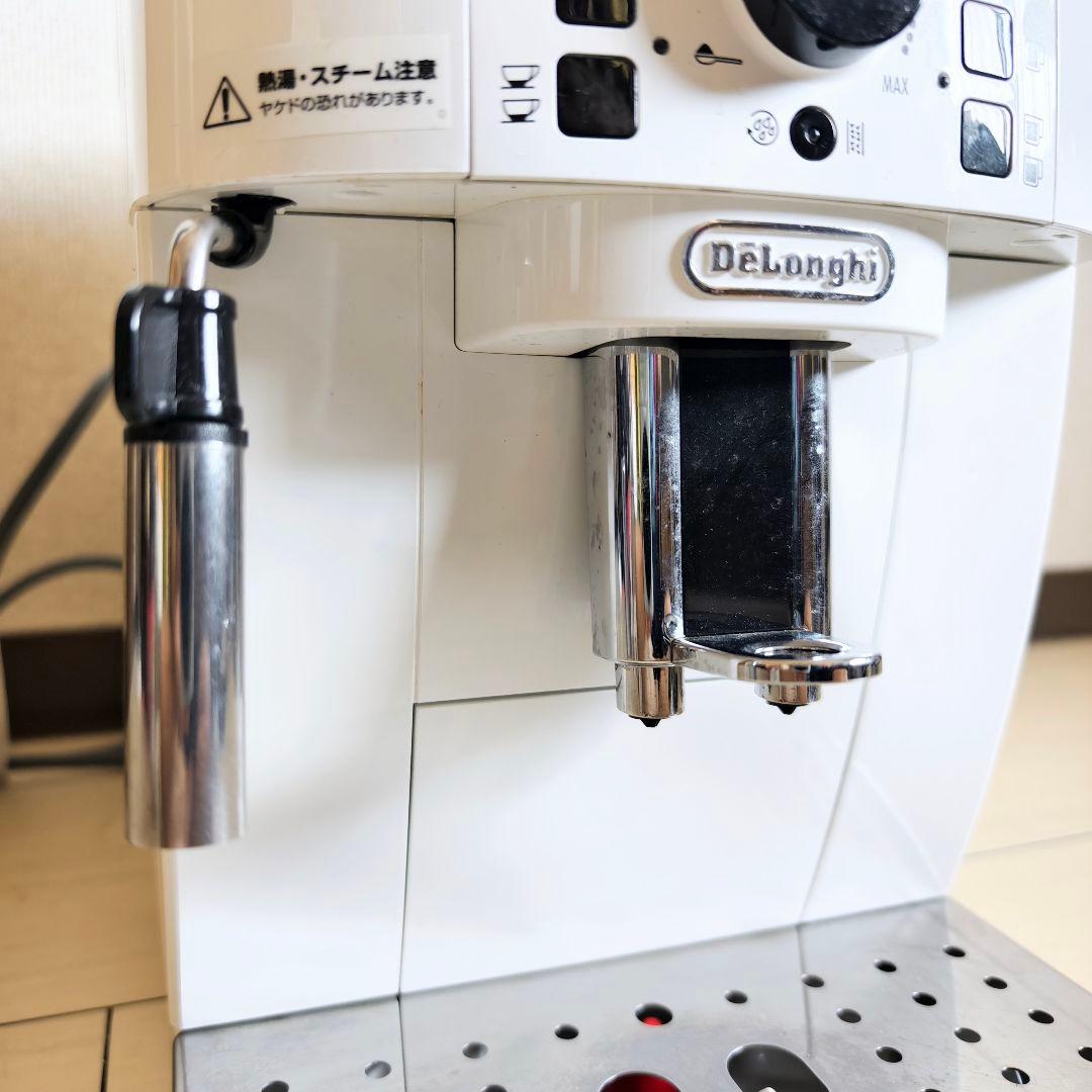【人気モデル】デロンギ マグニフィカS 全自動コーヒーマシン ミルクジャグ付き
