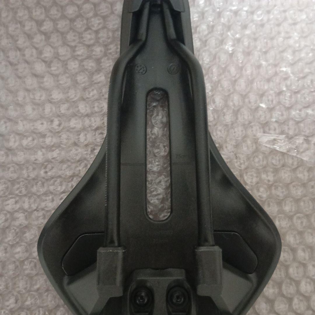 フィジーク AERIS SHORT DISTANCE R5 S-Alloyレール