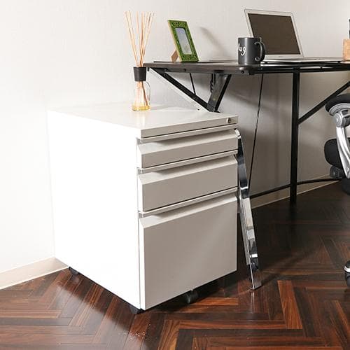 《新品・送料無料》インキャビネット ルイン ホワイト