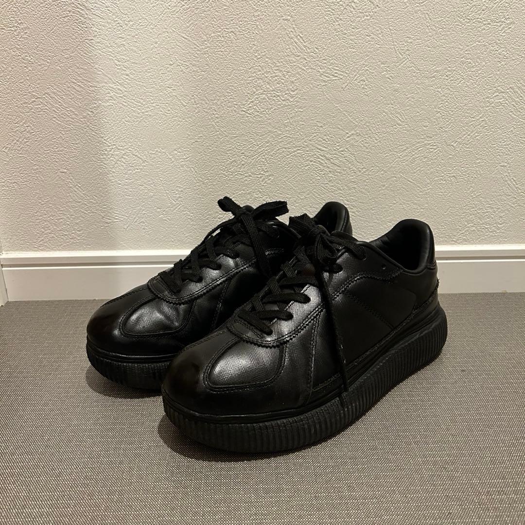 オニツカタイガー スニーカー 黒 ブラック 厚底 26.5 美品 使用感無し