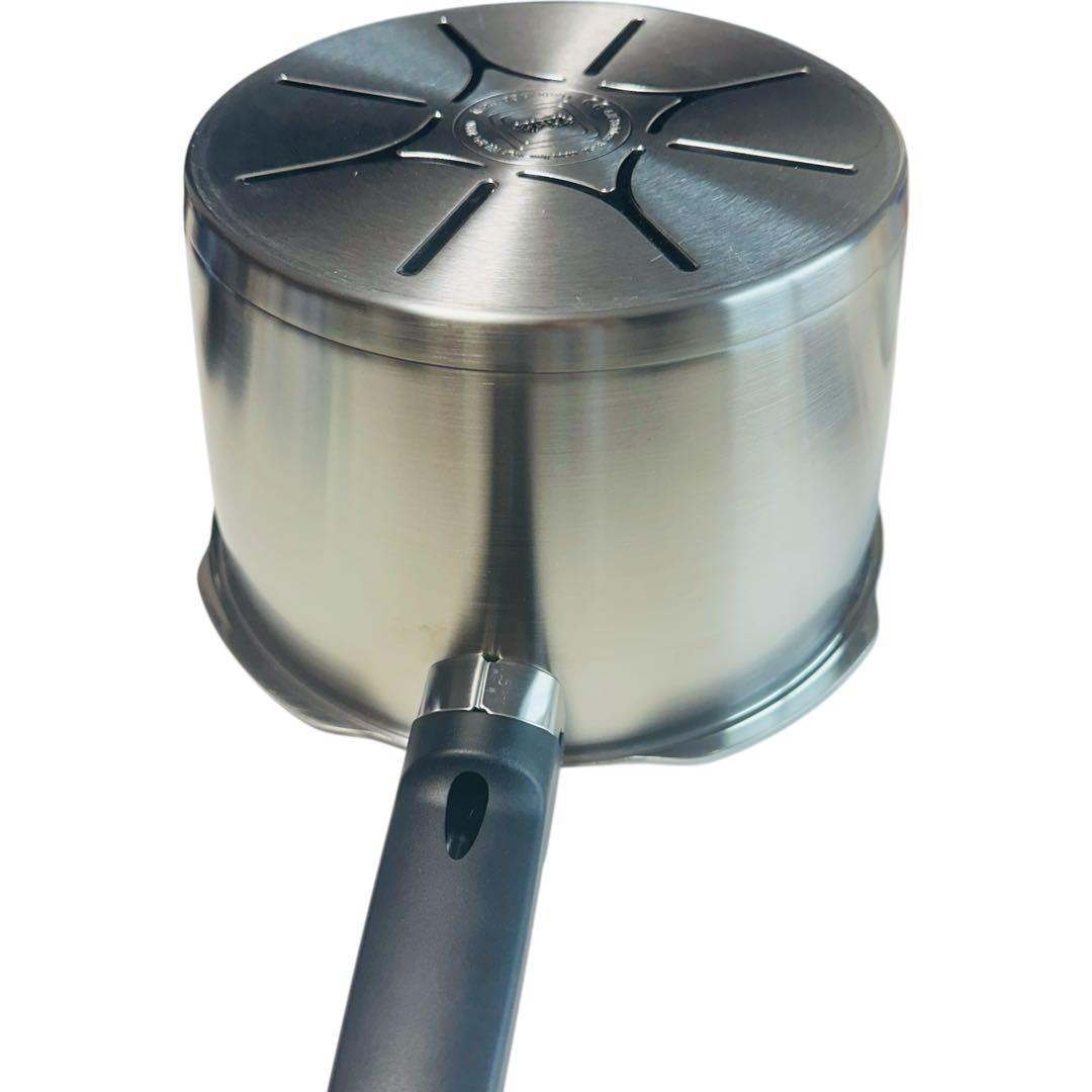 【新品】フィスラー プレミアム 圧力鍋 4.5L IH対応 蒸し器付き