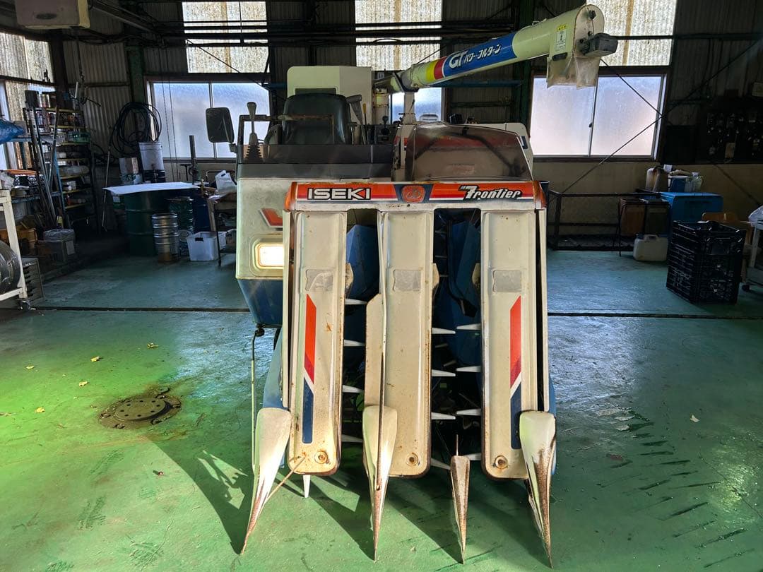 宮崎　イセキ 3条刈り　コンバイン オーガ　22馬力 HST パワステ 動画あり