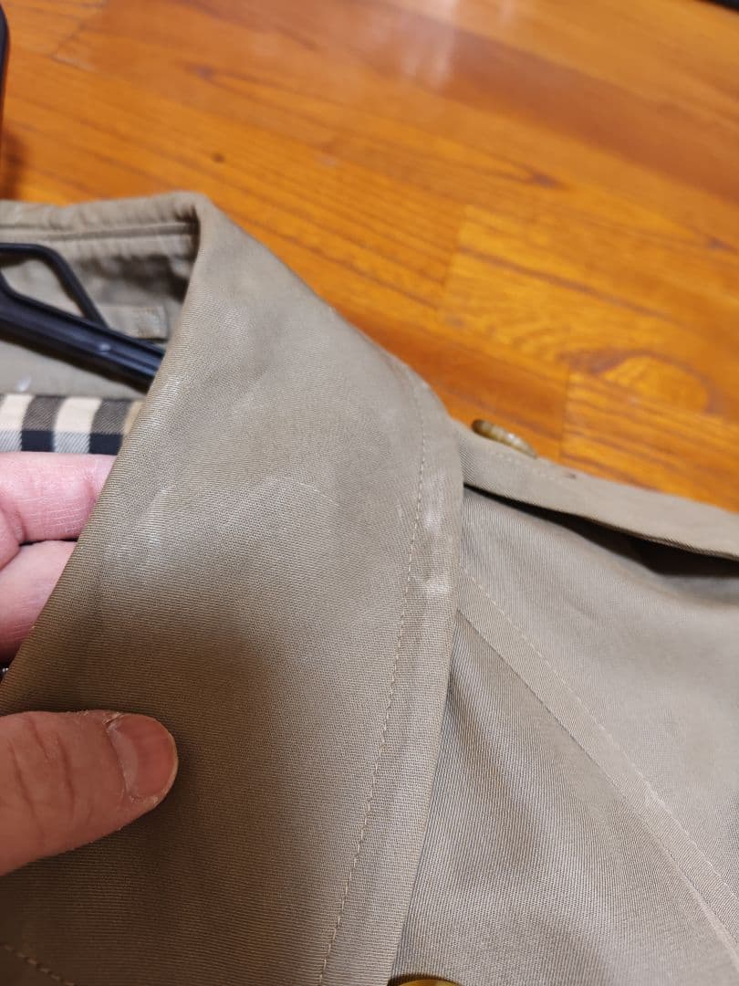 アスナ　Burberry ステンカラーコート