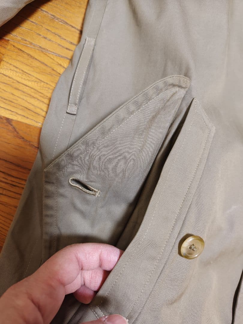 アスナ　Burberry ステンカラーコート