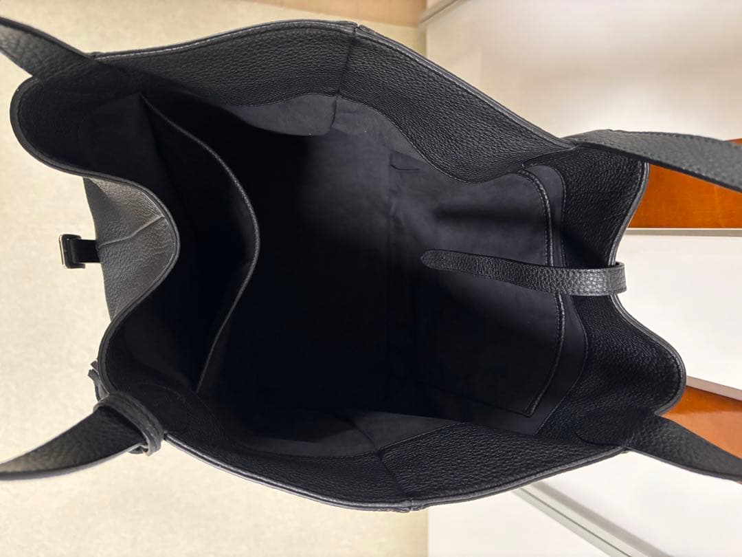 ACATE KAUS2 レザートートバッグブラック