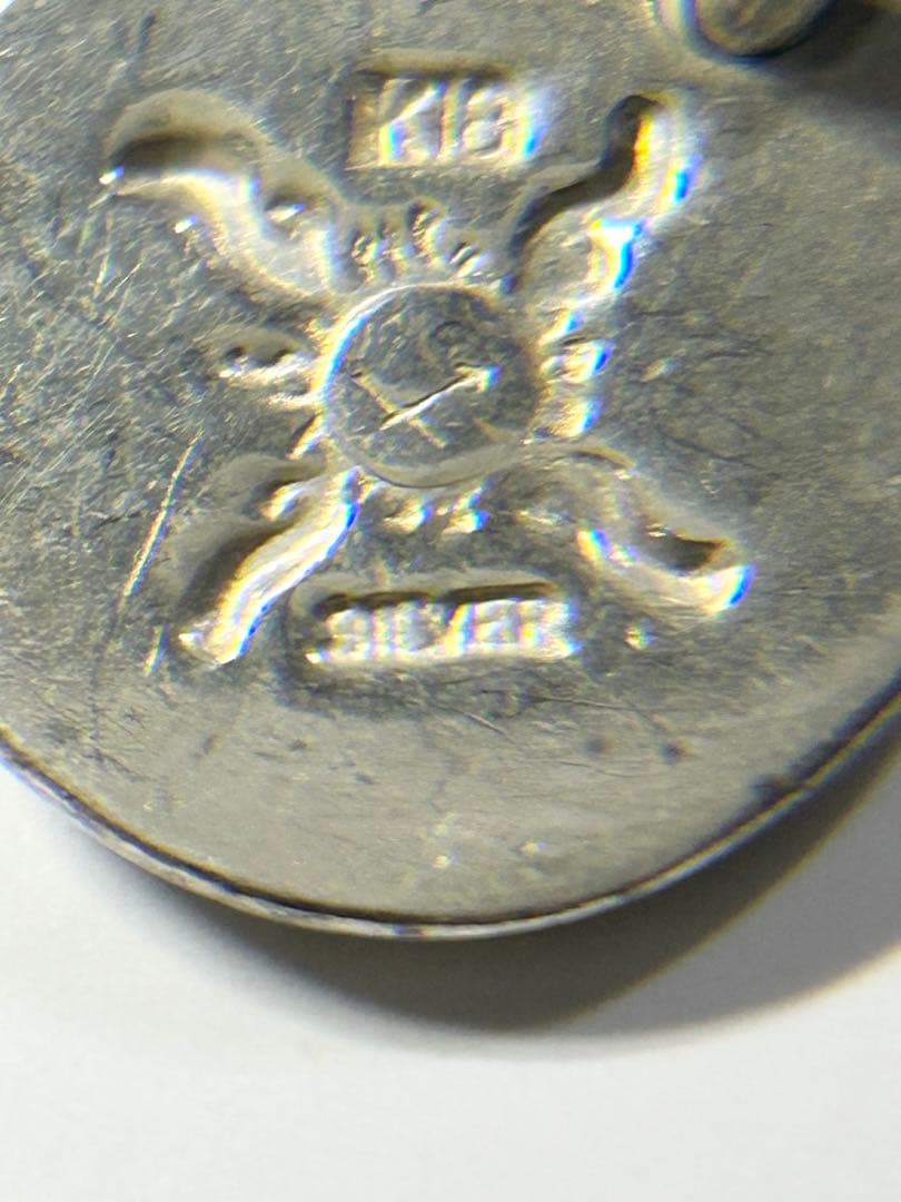 FIRST ARROW’s K18透かしマーク付メタル ペンダント ネックレス