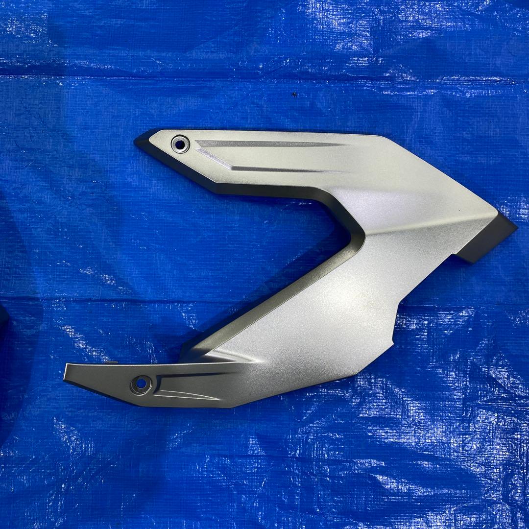 【値下げ！】ADV160 純正カウルセット　美品　パールボスポラスブルー