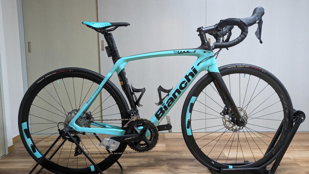 【乗車1度のみ】Bianchi Oltre XR3 Disc 105 2021年