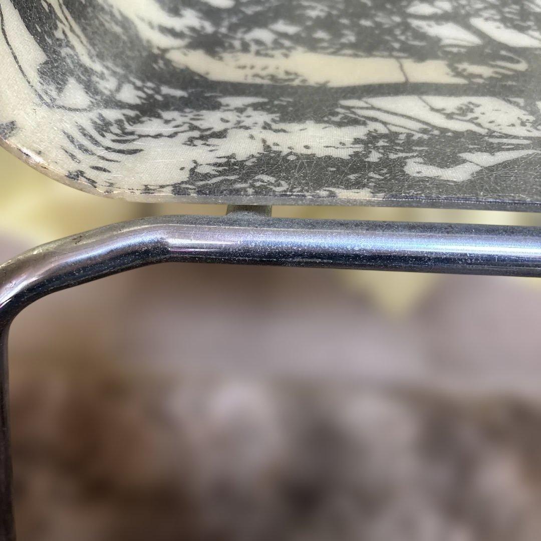 Creare スタッキングチェア