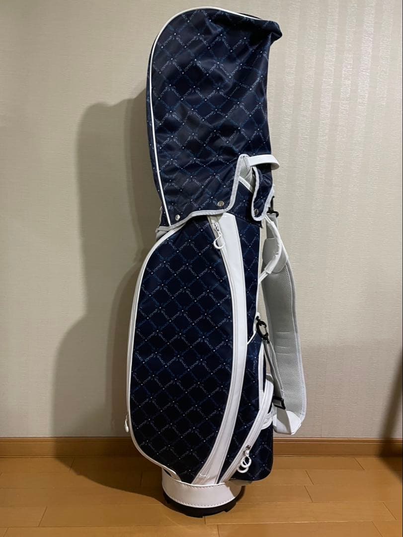 ほぼ未使用レディースクインシー キャディバック2024 QUCB-24225SQ