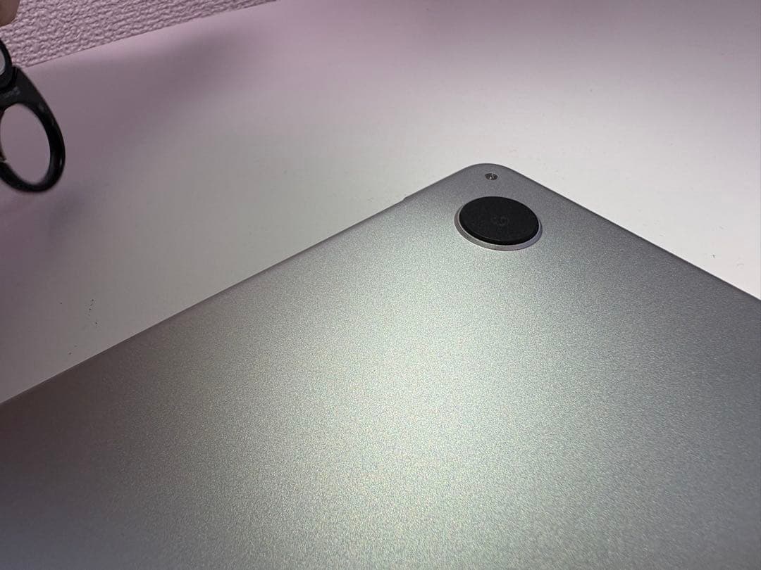 MacBookAir13インチ 24GB 512GB 25年9月購入 充放電3回