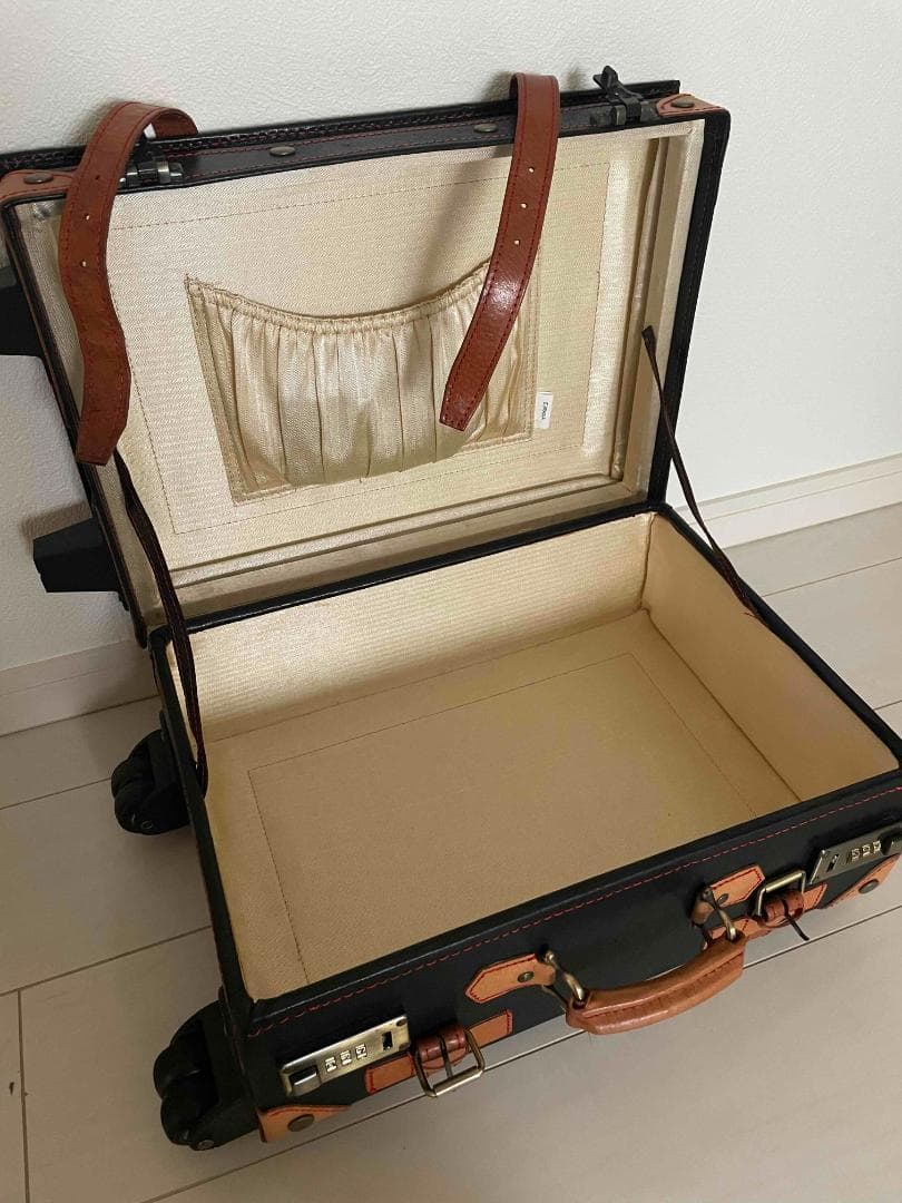 ユーラシアトランク　本革黒キャメル　機内持ち込み　キャリーカート　旅行鞄　シフレ