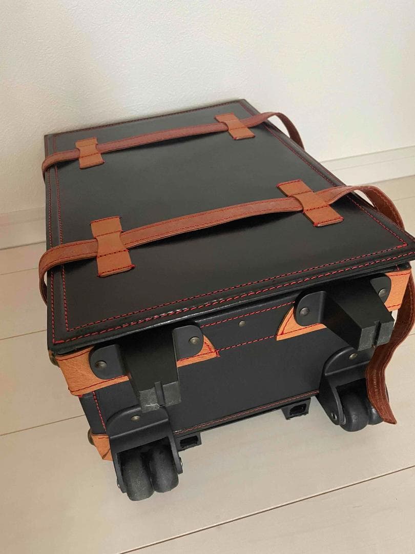 ユーラシアトランク　本革黒キャメル　機内持ち込み　キャリーカート　旅行鞄　シフレ