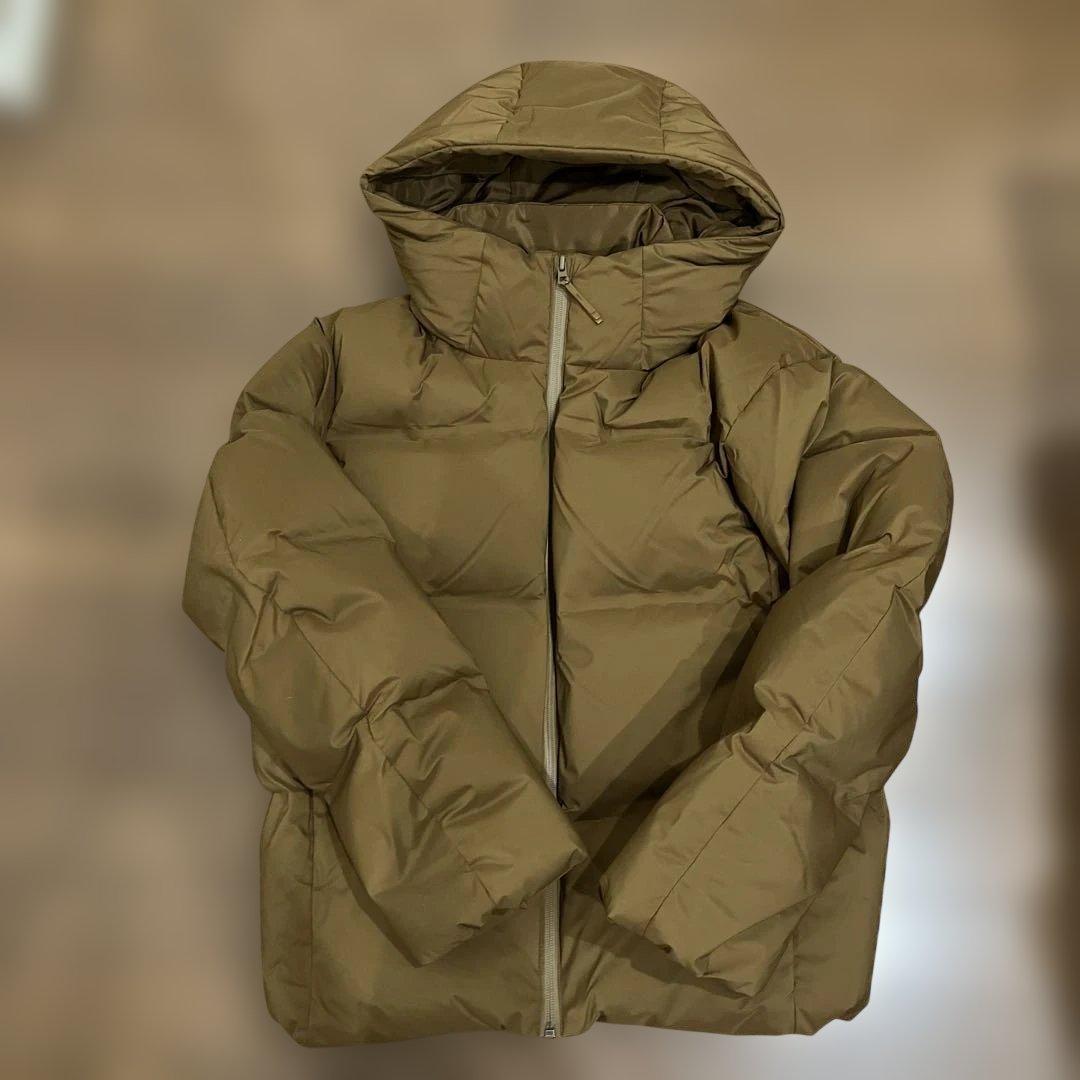 UNIQLO ユニクロ シームレスダウンパーカ