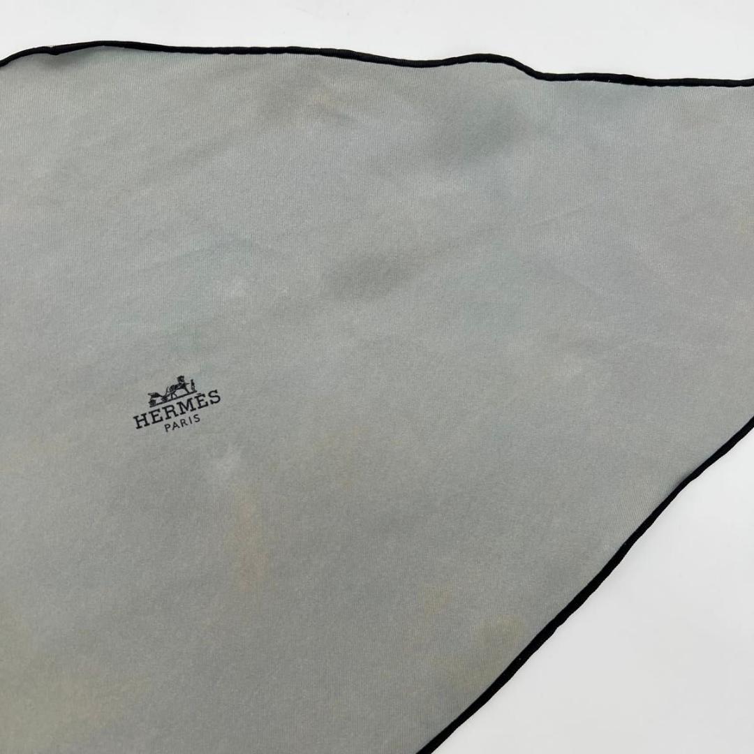 HERMES エルメス ロザンジュ スカーフ グレー　ブラック シルク
