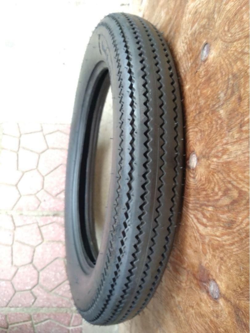 バイク用ビンテージタイヤ　loadstone　4.00-17