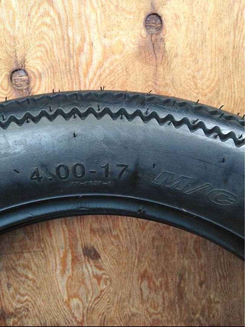 バイク用ビンテージタイヤ　loadstone　4.00-17